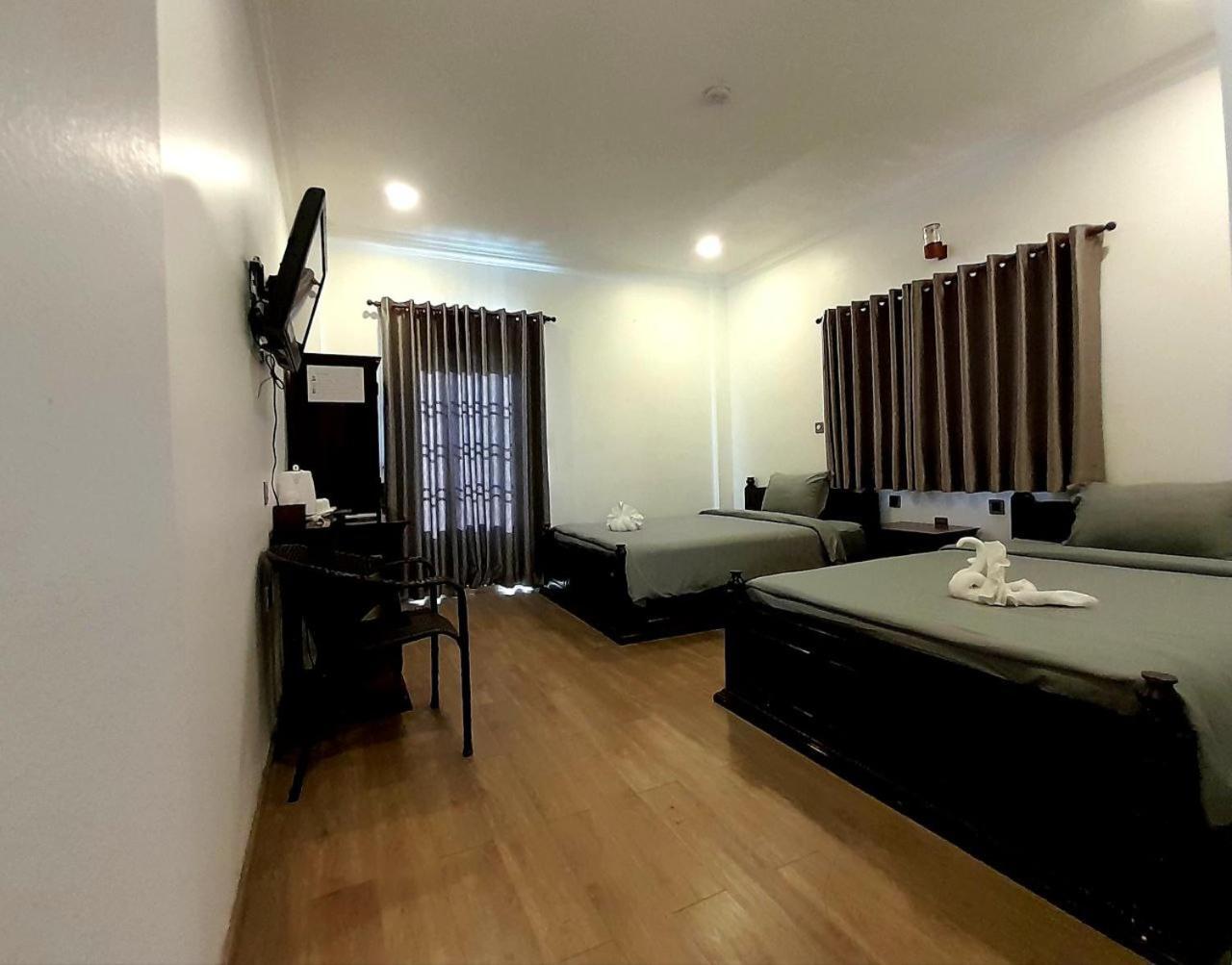 4 Rivers Hotel Phnom Penh Exterior foto
