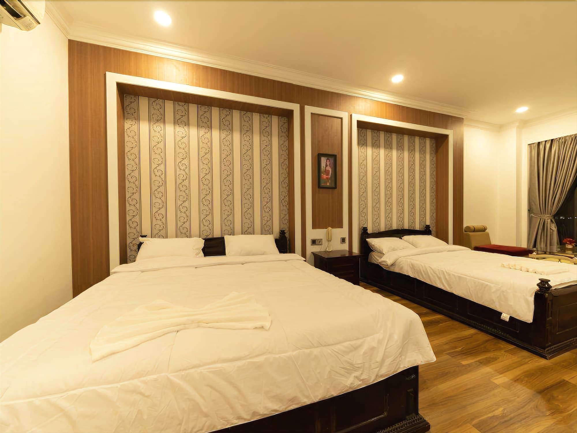 4 Rivers Hotel Phnom Penh Exterior foto