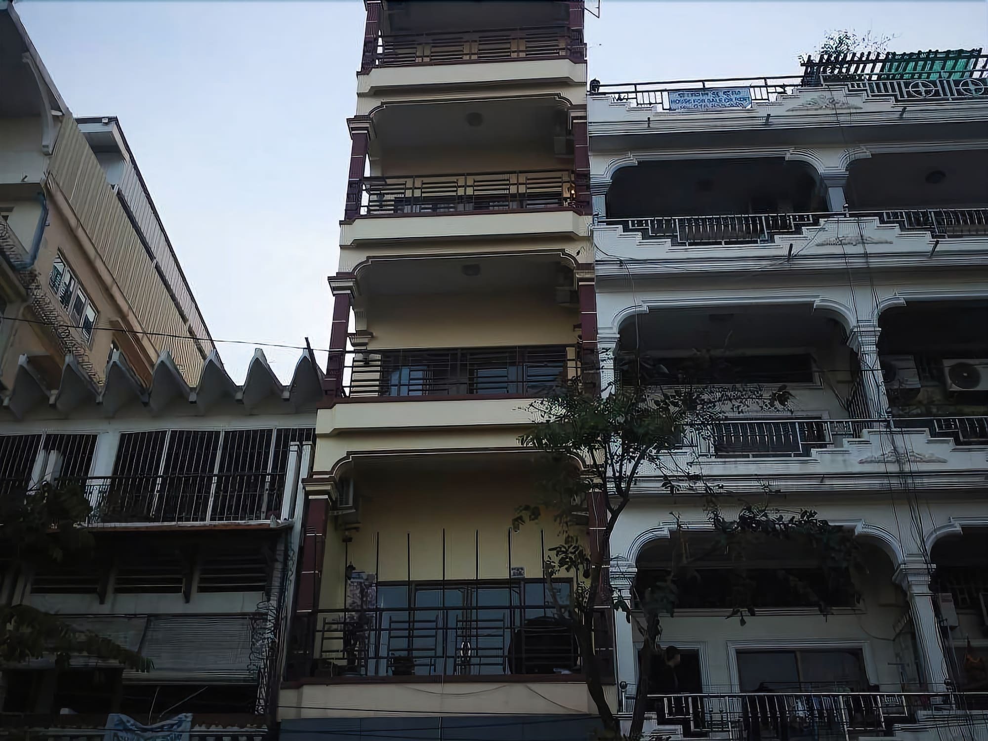 4 Rivers Hotel Phnom Penh Exterior foto